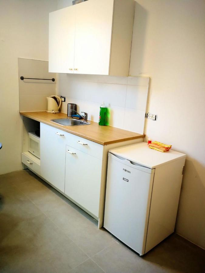 The Pearl Apartment Yehud-Monosson Exterior photo